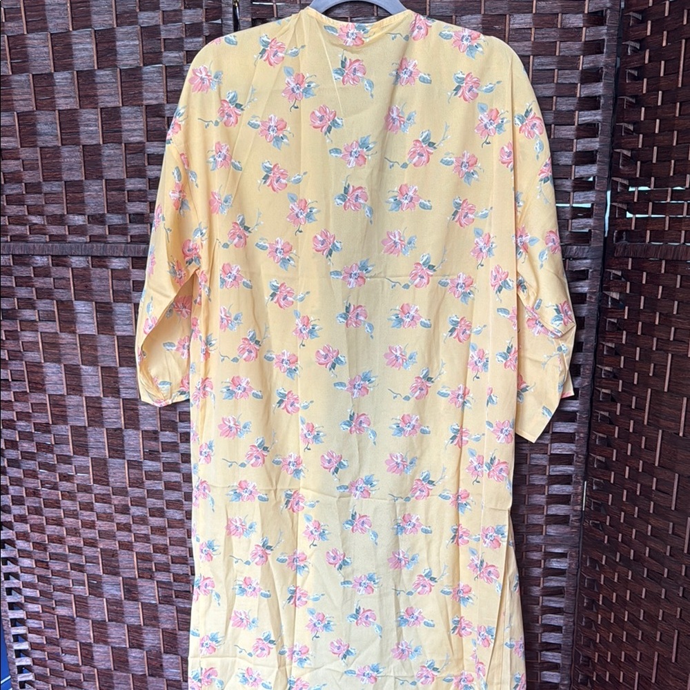 Alredine Baileys Blossoms Floral Yellow Kimono duster M L lightweight nwt - Picture 4 of 4